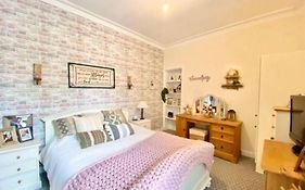 Entire, Main Door, Pet Friendly, Home Away From Home, East Ayrshire